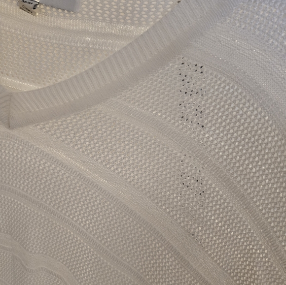 Sweater - Picture 3 of 3